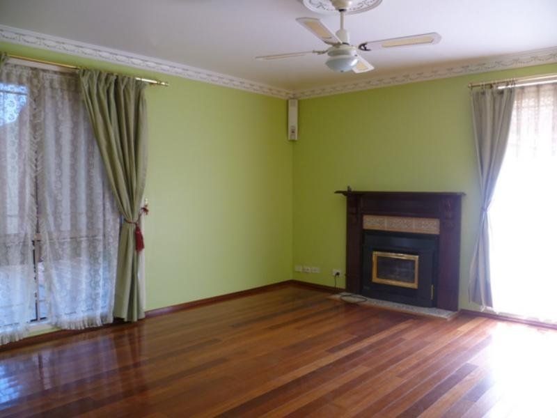 129 Parkholme Circuit, ENGLORIE PARK, NSW 2560