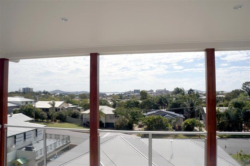18 Amelia Street, WEST GLADSTONE, QLD 4680