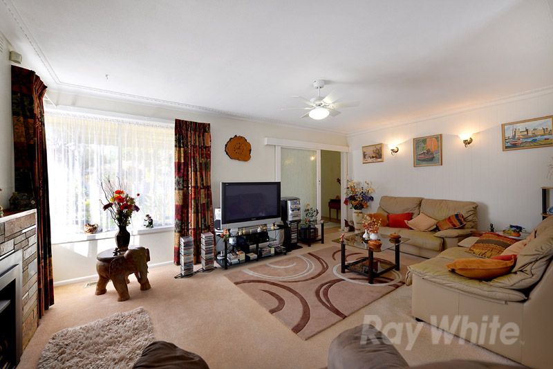 7 James Road, FERNTREE GULLY, VIC 3156