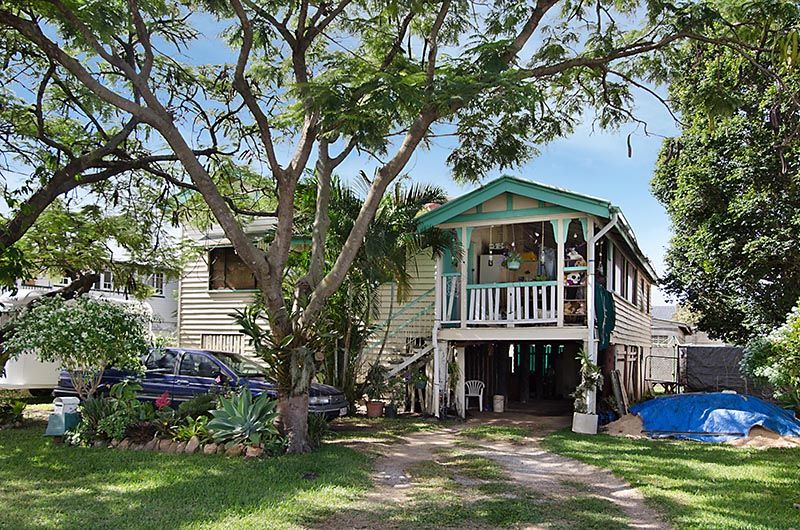 21 Clarke Street, HENDRA QLD 4011