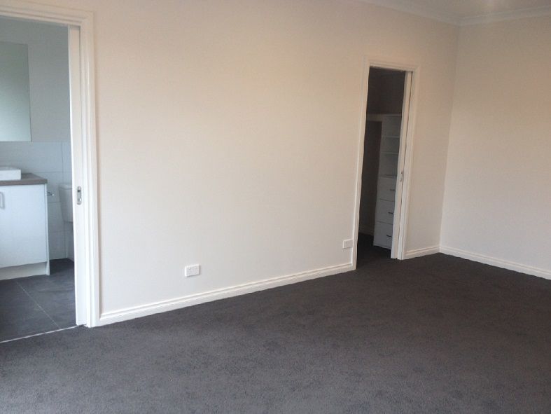 32B Walnut Street, ORMOND, VIC 3204
