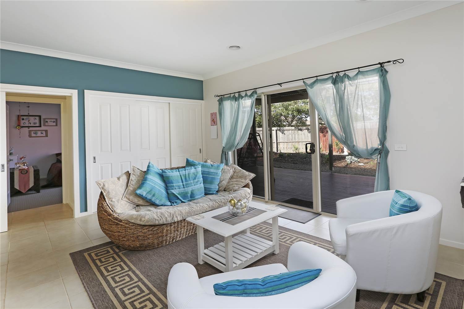 8 Corvi Court, LARA, VIC 3212