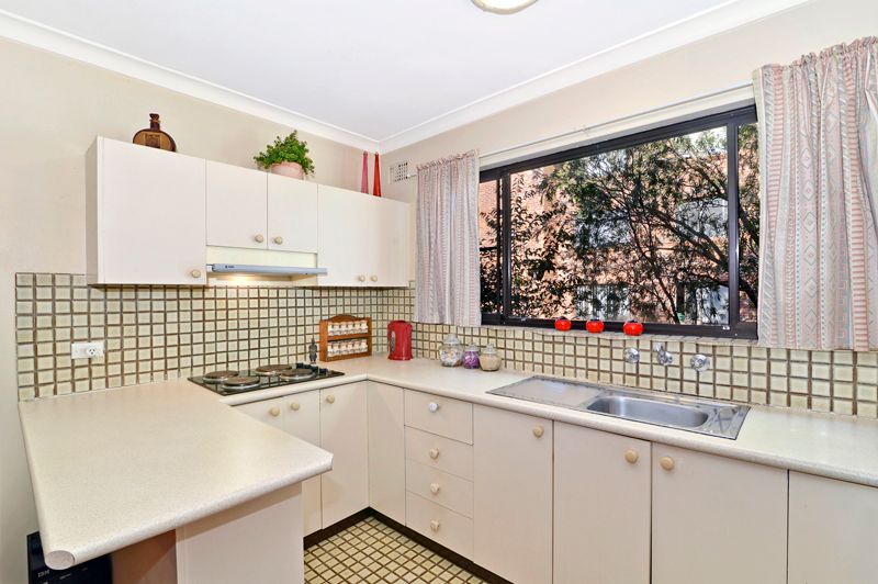 4 Station Street, MORTDALE, NSW 2223