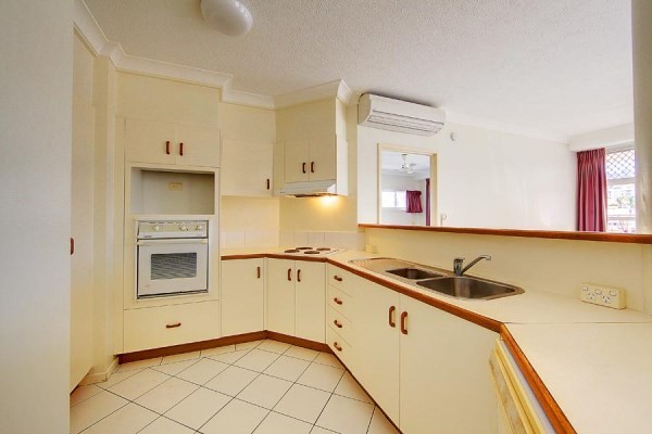 2B/3 The Strand, TOWNSVILLE CITY, QLD 4810
