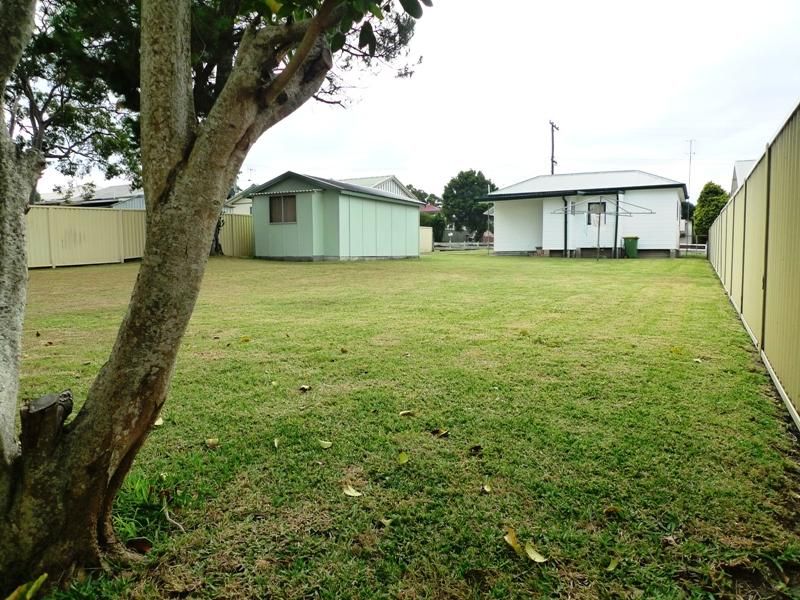 16 Victoria Avenue, TOUKLEY, NSW 2263