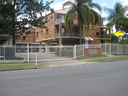 28 Hunter Avenue, LABRADOR QLD 4215