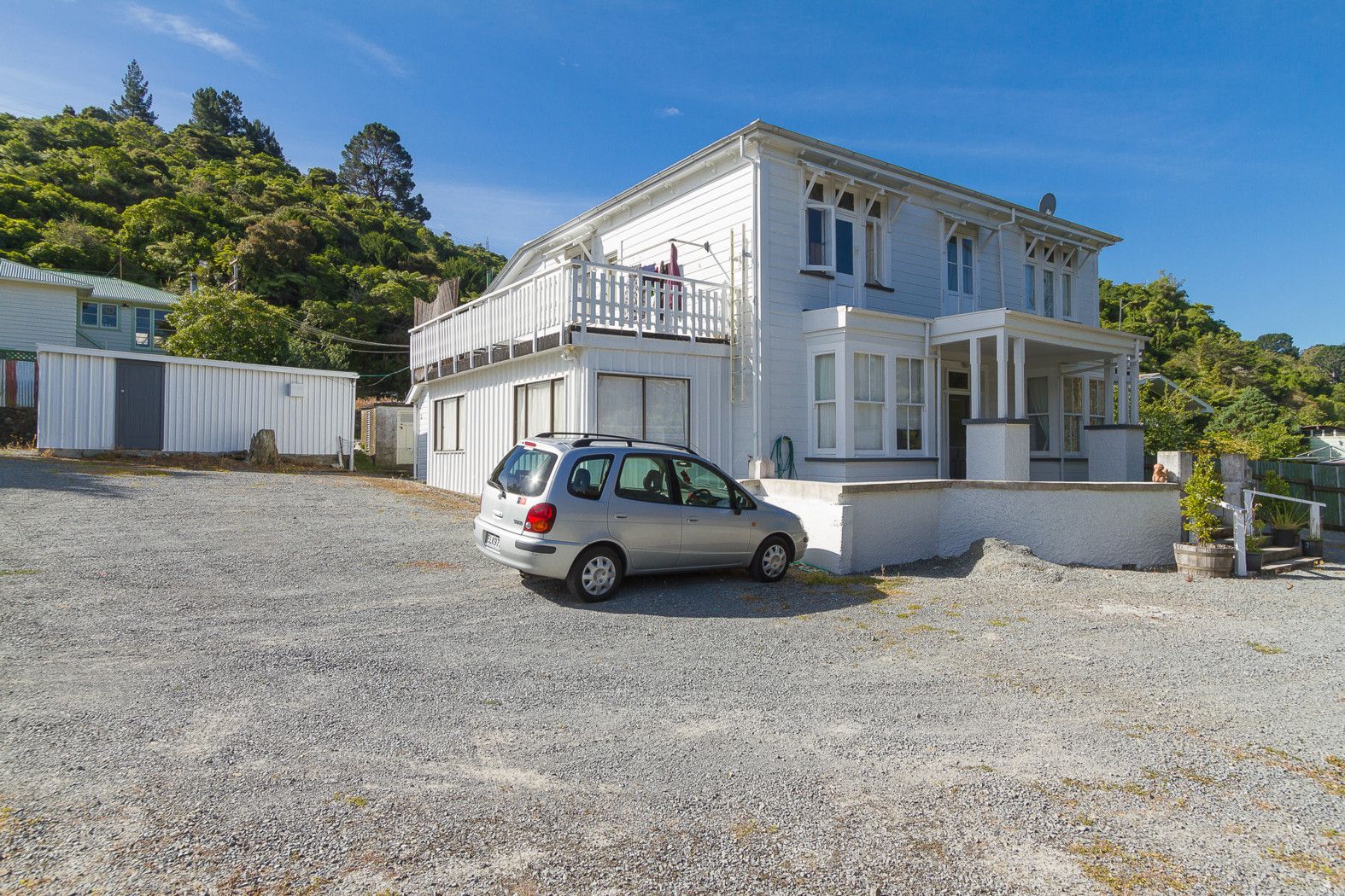 14/1 McDougall Grove, MANOR PARK, Lower Hutt City