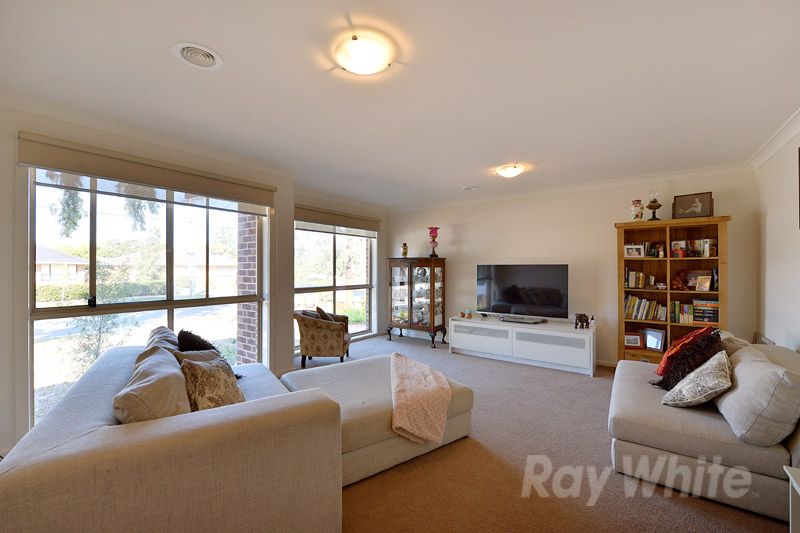 1/13 Wattletree Road, FERNTREE GULLY, VIC 3156
