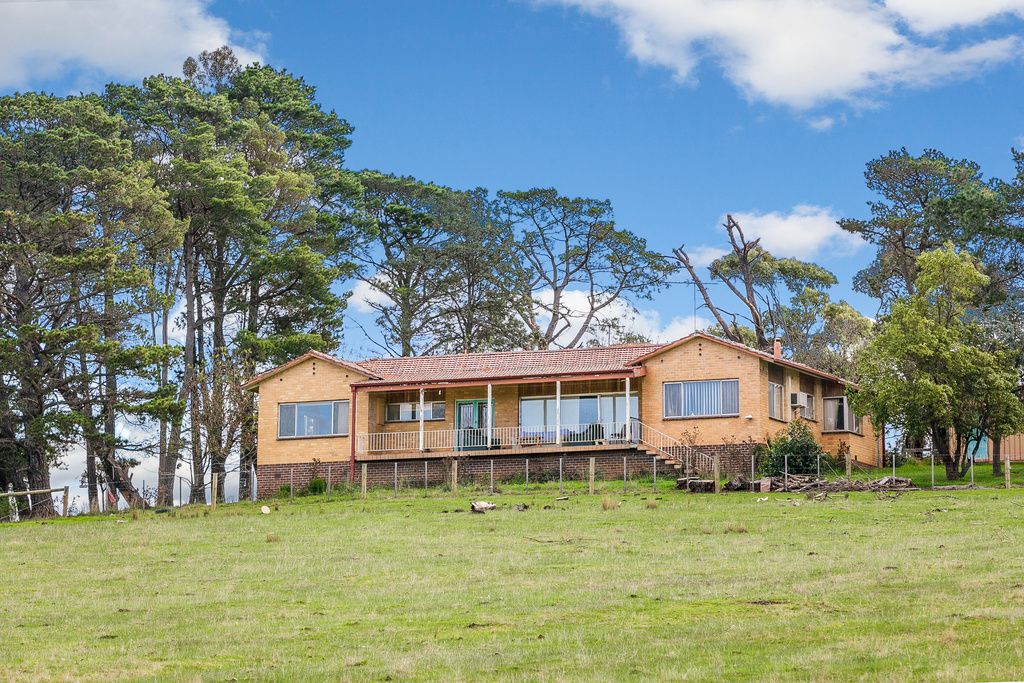 2105 Plenty Road, YAN YEAN VIC 3755