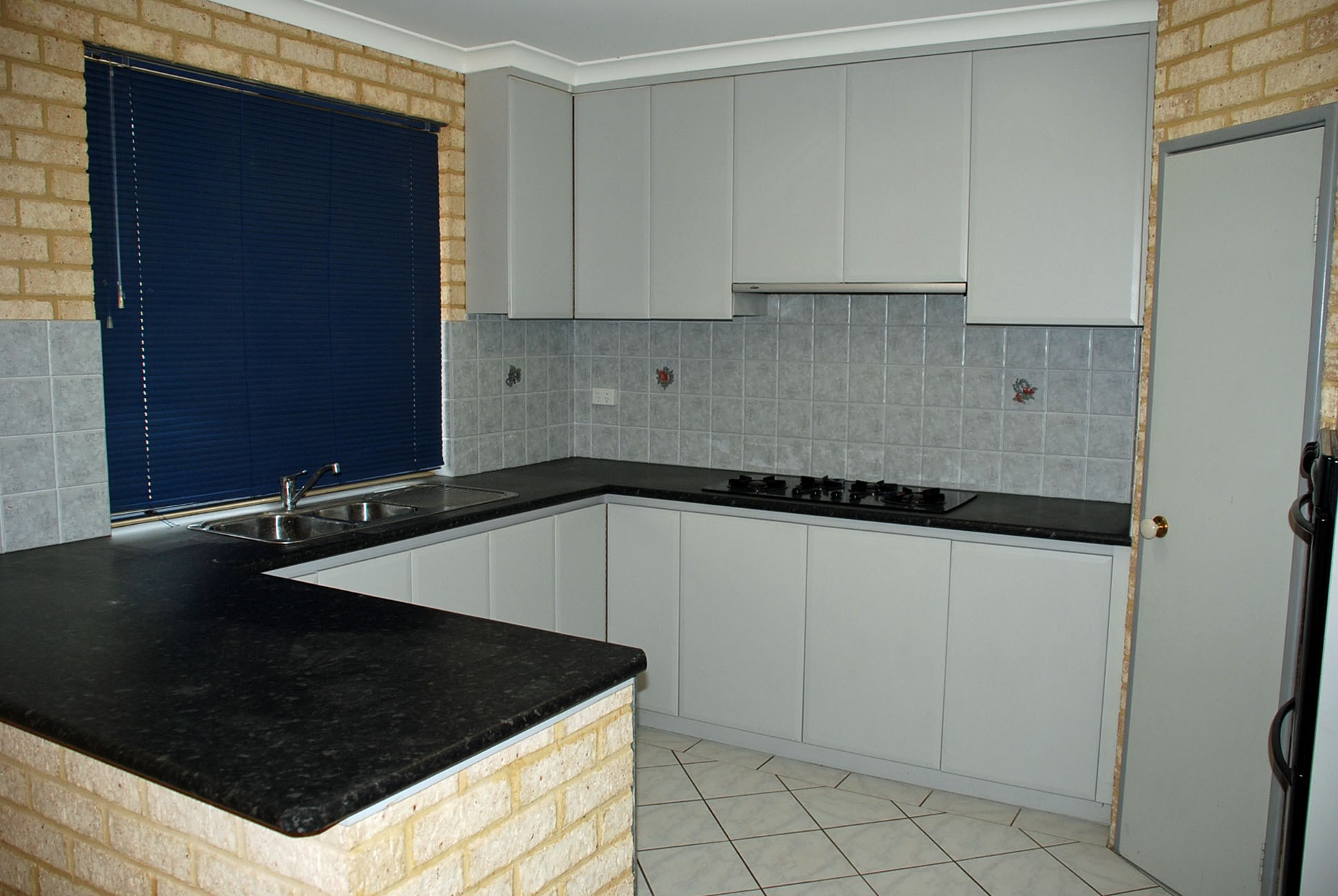 Unit 4/10 Echero Mews, JURIEN BAY, WA 6516