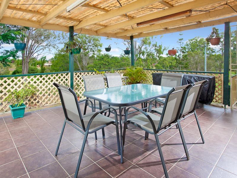 38 Peter Street, STRATHPINE, QLD 4500