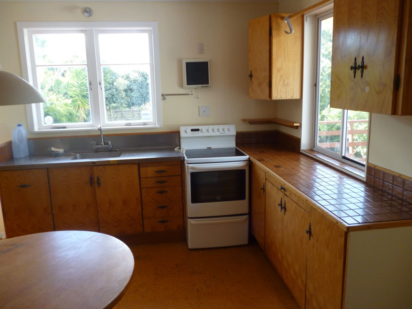 9 Clark Place, HILLCREST, Hamilton City
