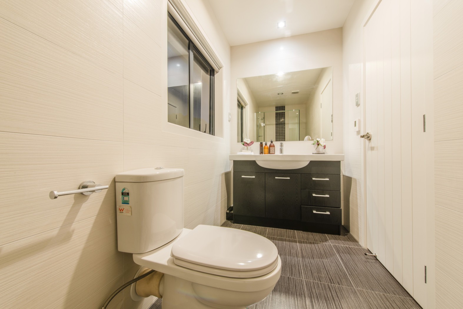 87 Hugh Green Drive, PINEHILL, North Shore City