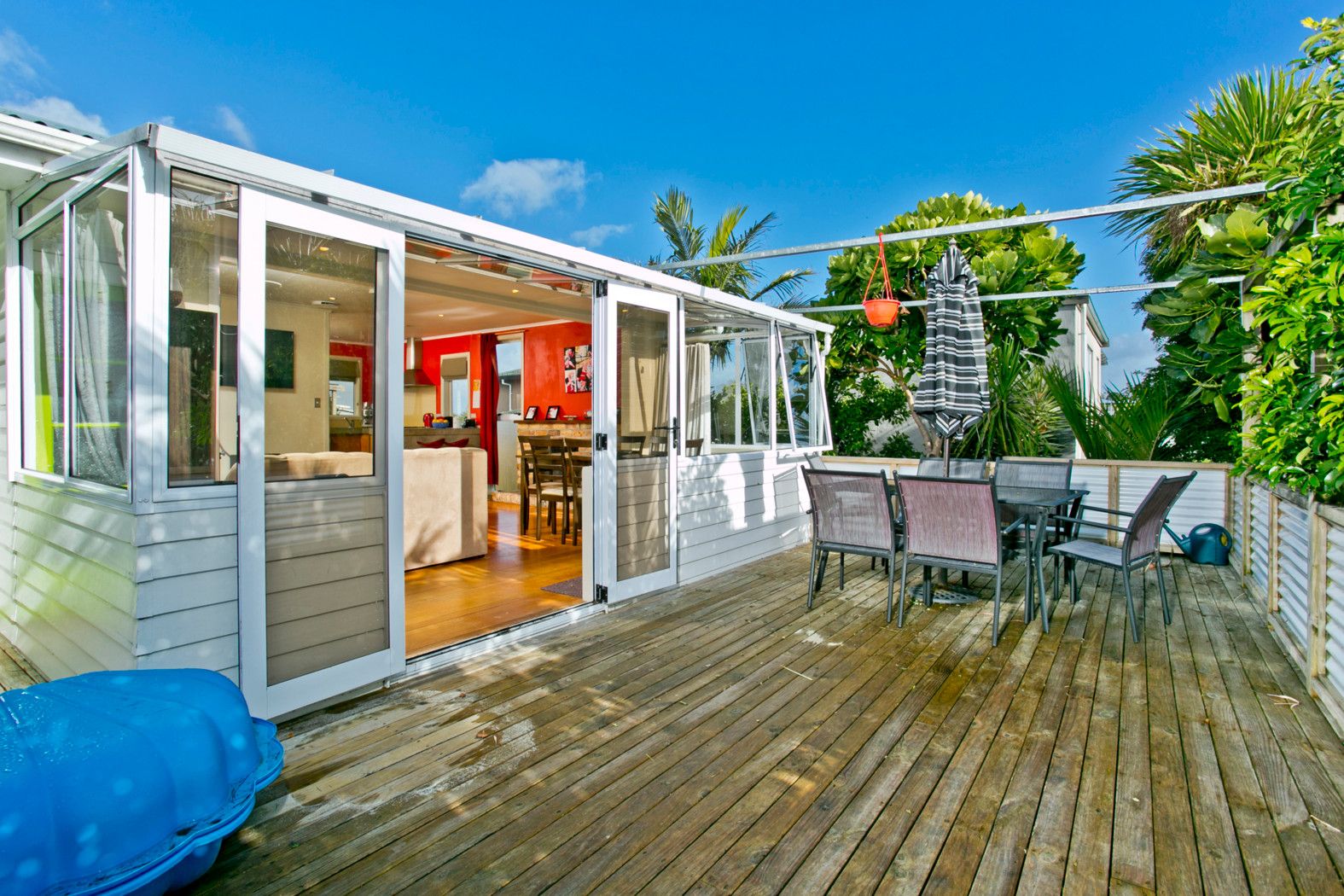 484 East Coast Road, MAIRANGI BAY, North Shore City