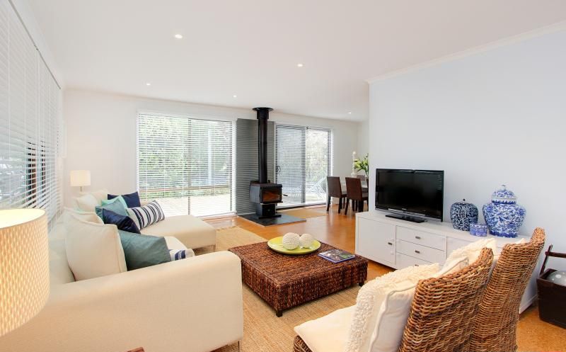 41 Anglers Road, SUNDERLAND BAY VIC 3922