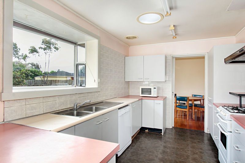 17 Akuna Avenue, CLAYTON, VIC 3168