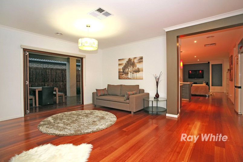3 Sunnybrook Way, LYNDHURST, VIC 3975