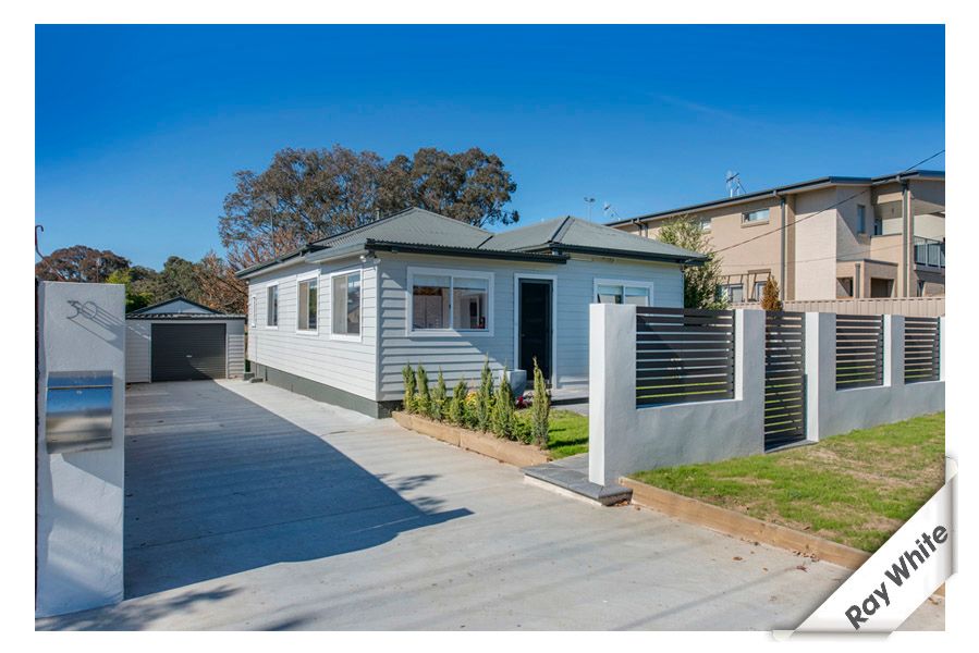 30 Lorn Road, QUEANBEYAN NSW 2620