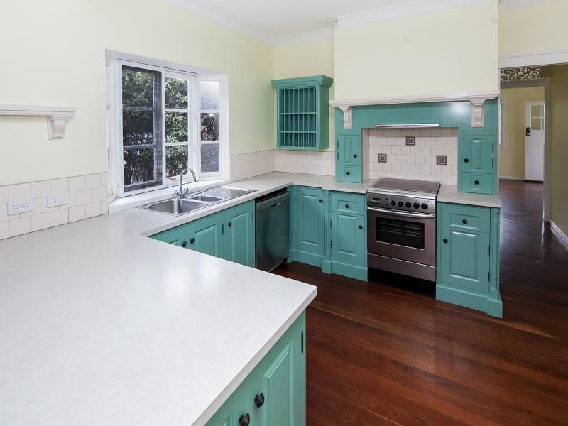 72 Mar Street, HOLLAND PARK, QLD 4121