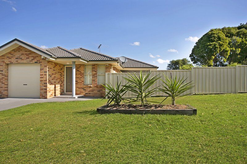 51 Largs Avenue, LARGS NSW 2320