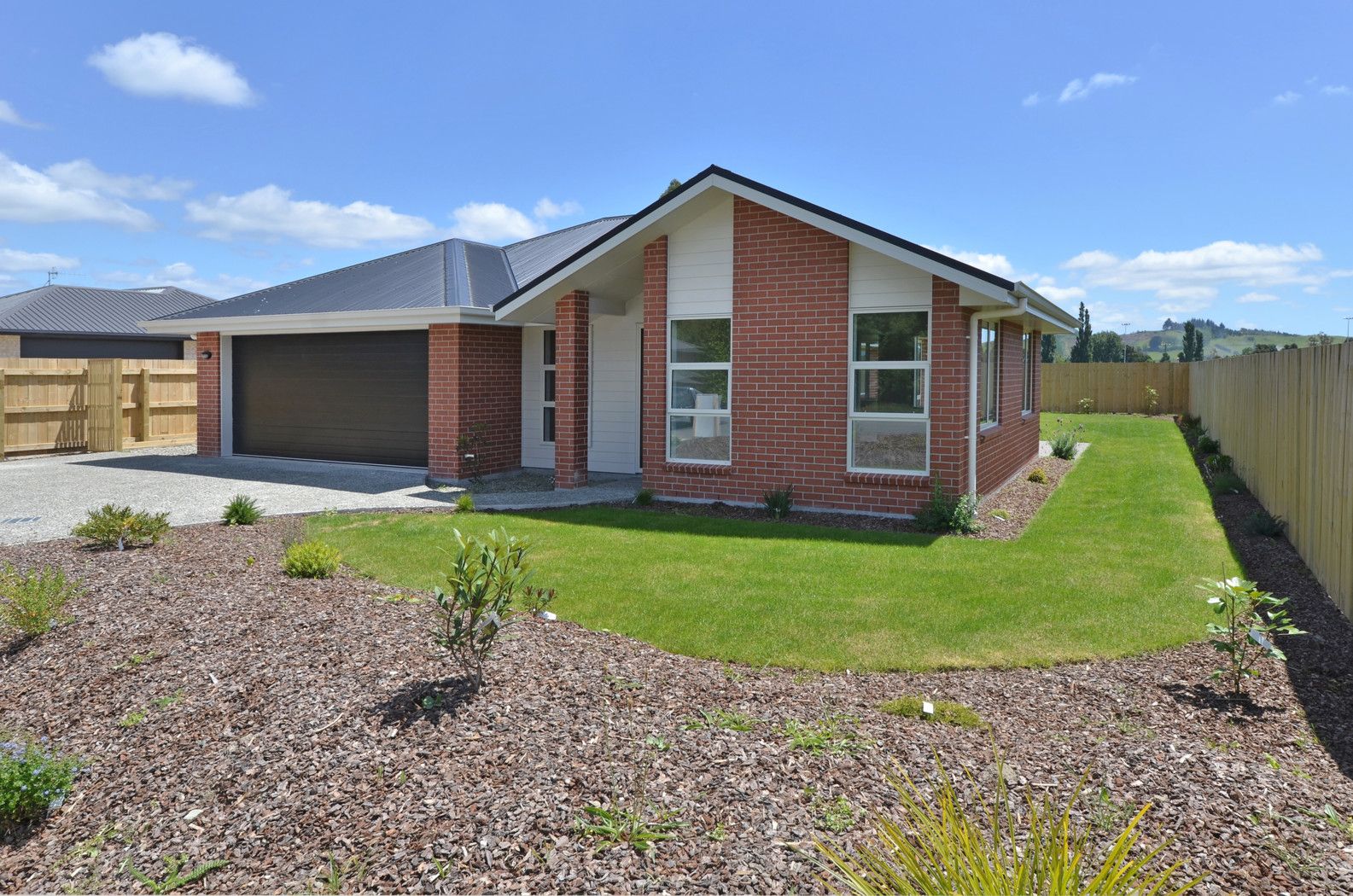 20 Ernest Place, BRIGHTWATER, Tasman District