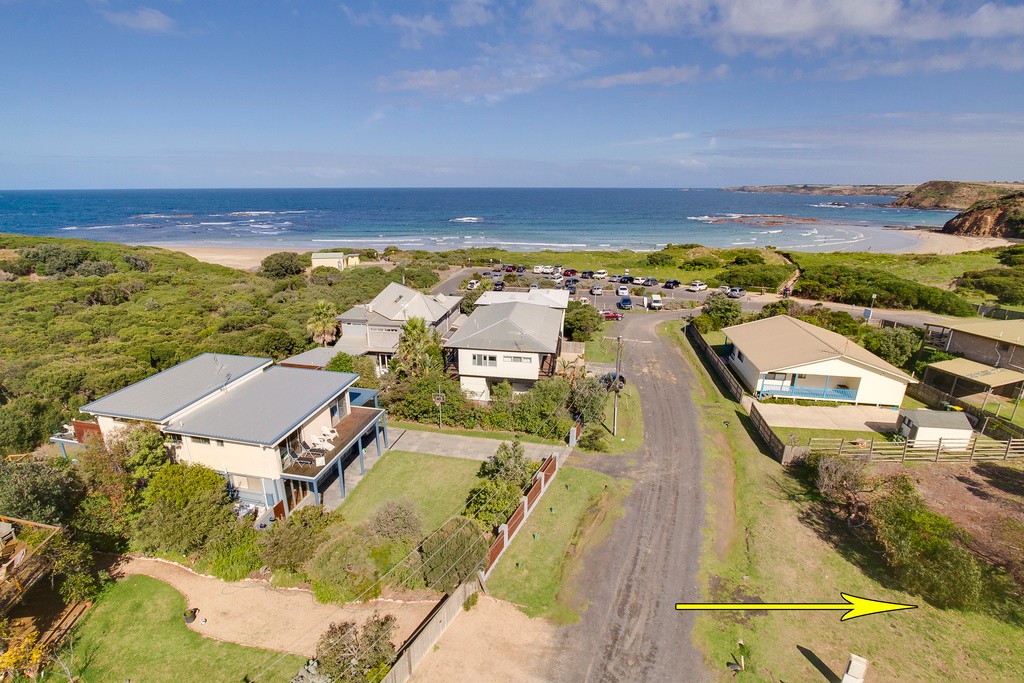 2 Mills Court, SMITHS BEACH, VIC 3922