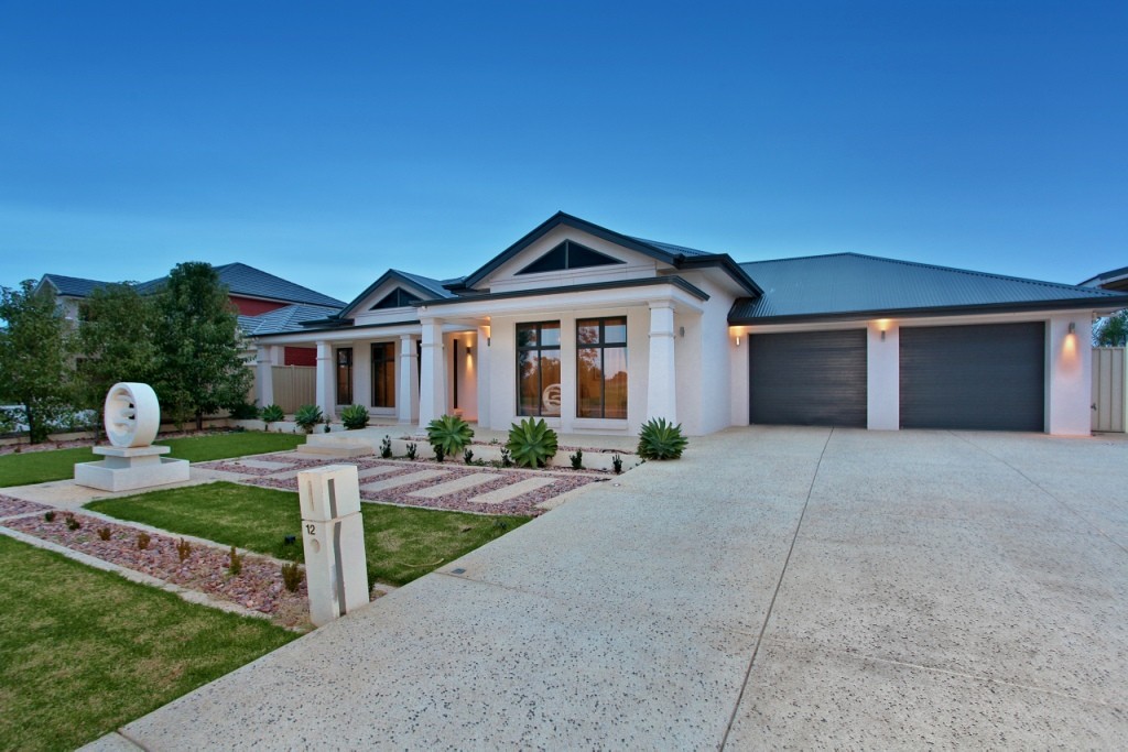 12 Glenfield Circuit, ANGLE VALE, SA 5117