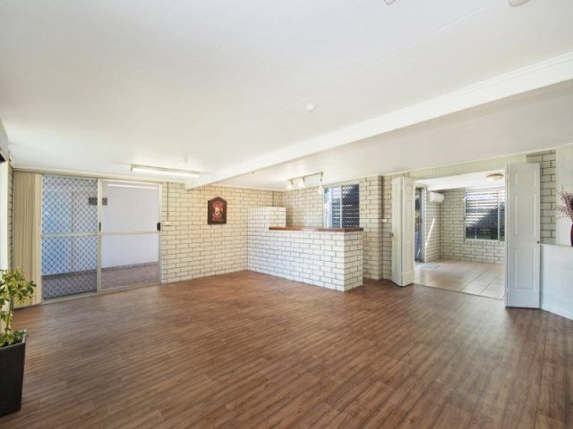 6 Ives Street, KIRWAN QLD 4817