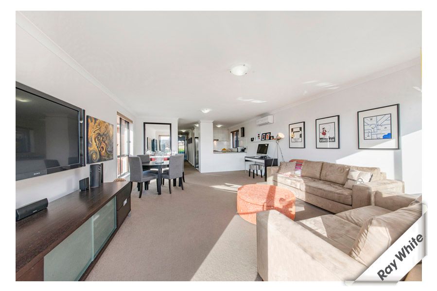 16 John Holt Street, MACGREGOR, ACT 2615