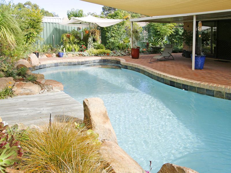 22 Pintail Parade, BALLAJURA WA 6066