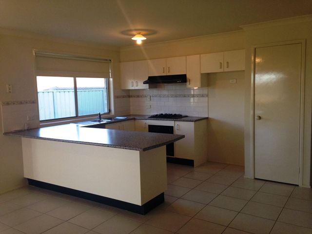 13 Osprey Avenue, GLENMORE PARK, NSW 2745