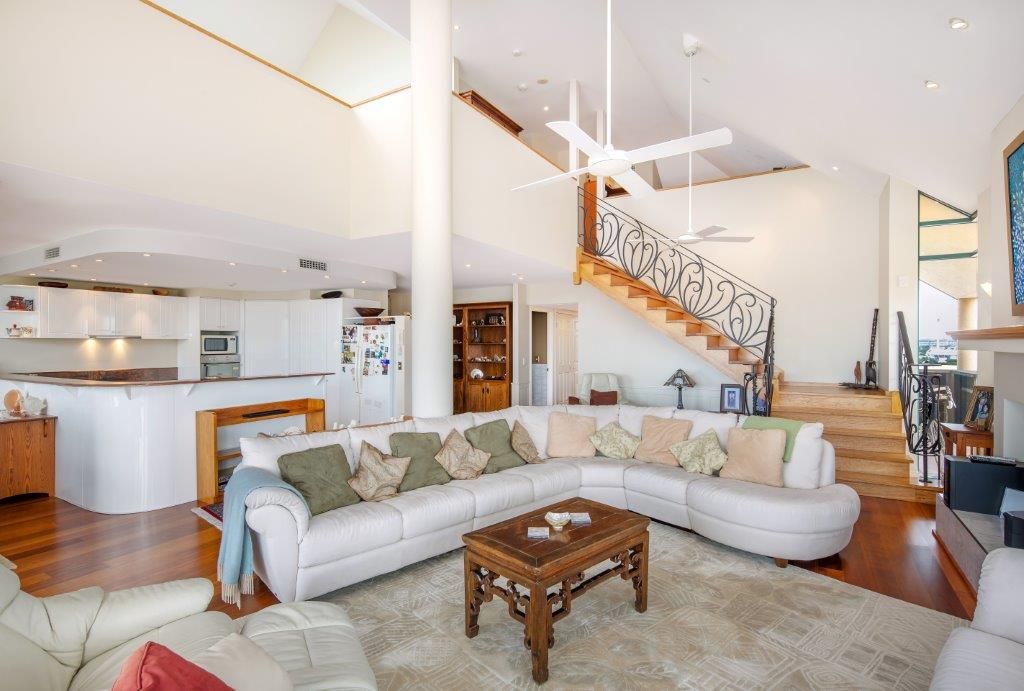 10 Park Avenue, KANGAROO POINT QLD 4169