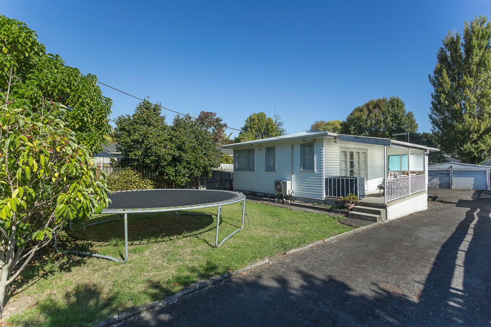 31 Chilcott Street, HENDERSON, Waitakere City