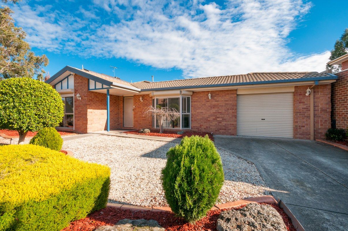 3 Almands Avenue, ROXBURGH PARK, VIC 3064