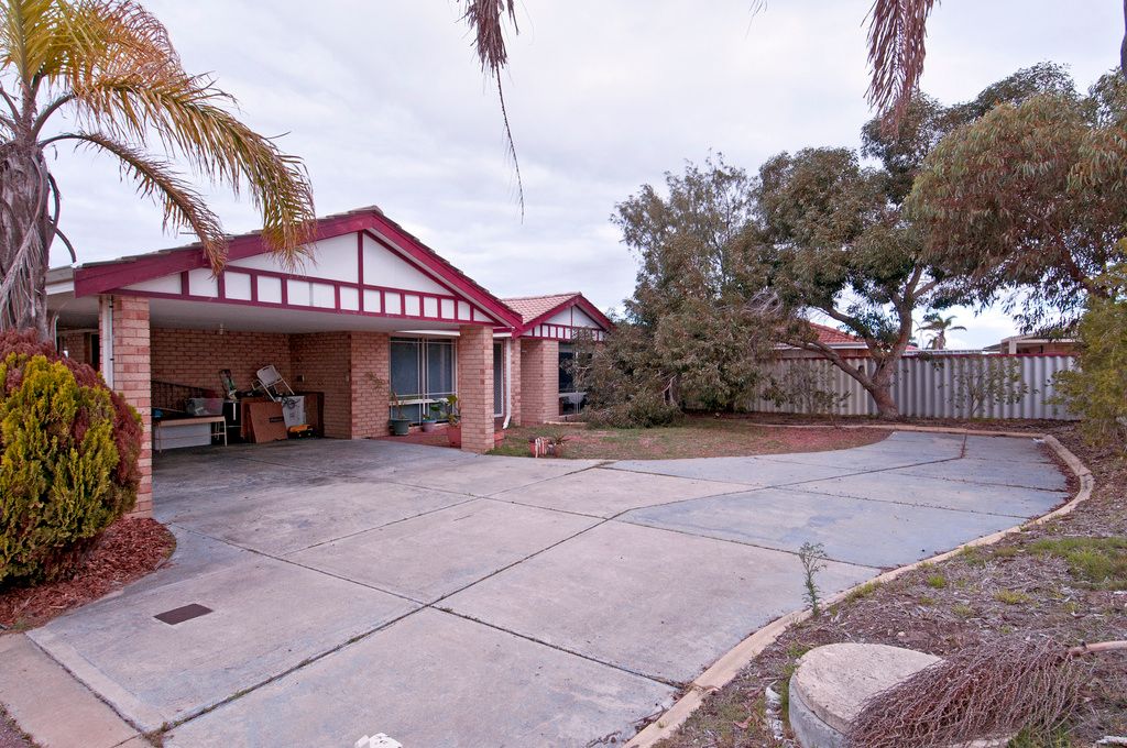 18 Oceanic Court, PORT KENNEDY WA 6172