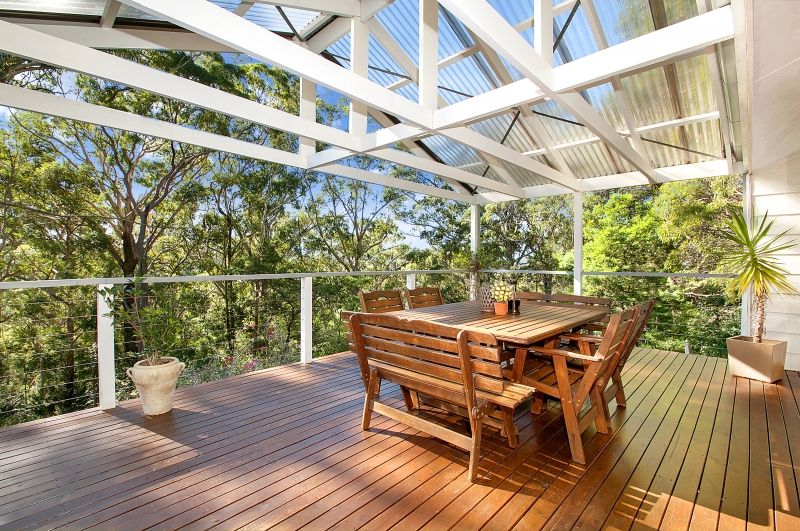 10 Southview Avenue, STANWELL TOPS, NSW 2508