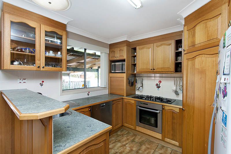 17 Grose Avenue, BARRACK HEIGHTS, NSW 2528