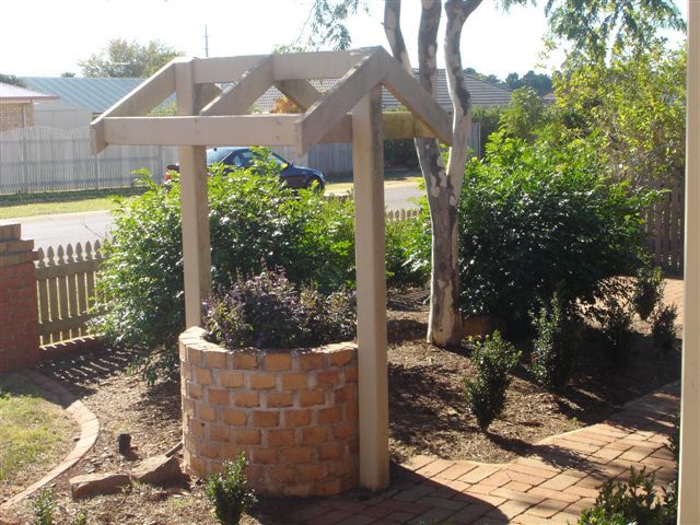 16 Hennenlotter Court, KEARNEYS SPRING, QLD 4350