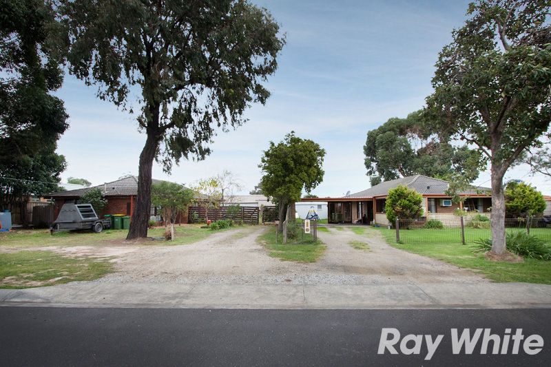 8 Mill Street, PAKENHAM, VIC 3810