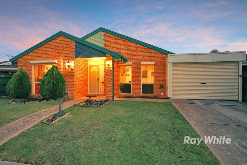12 Bates Street, CRANBOURNE WEST, VIC 3977