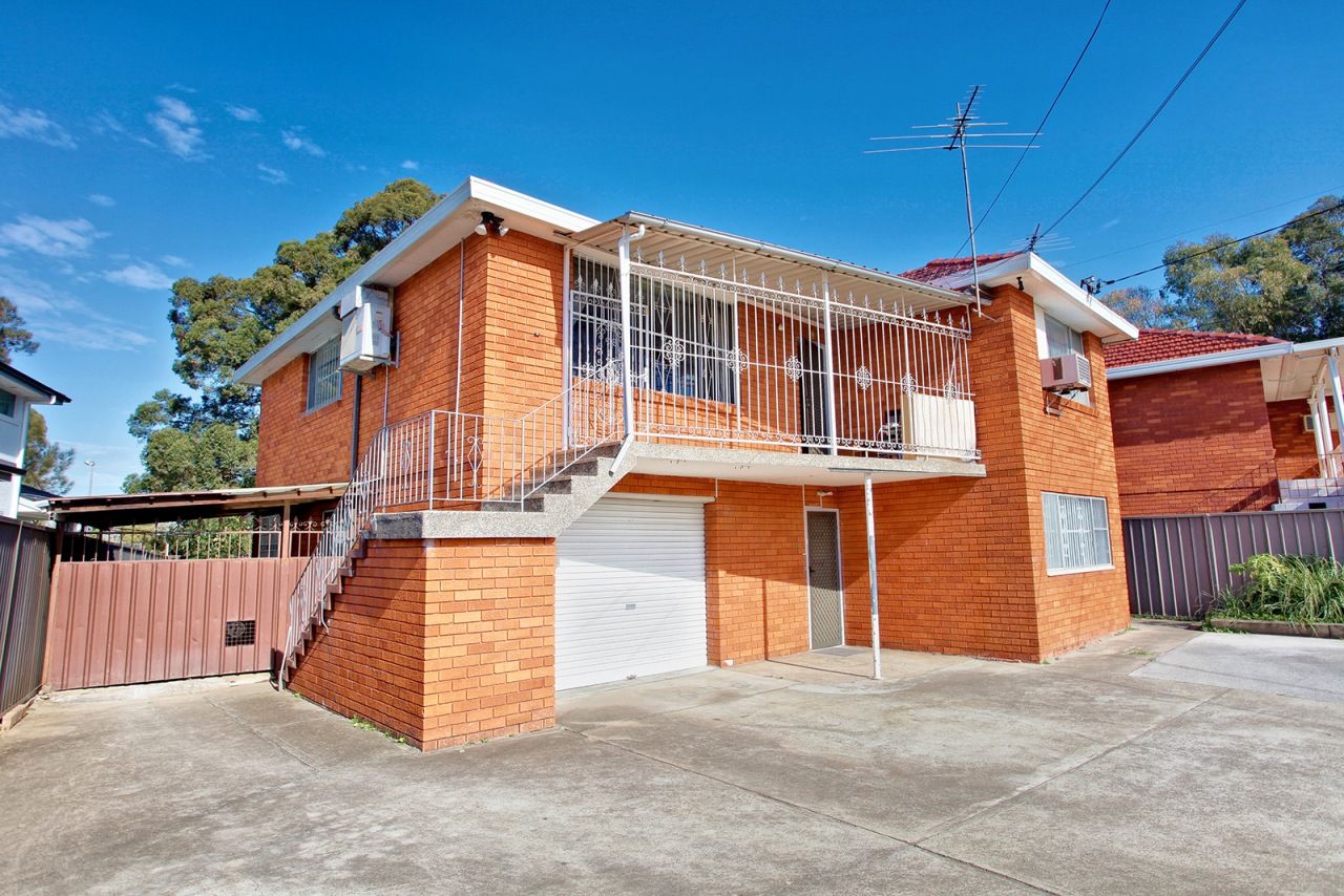 49 Avenel Street, CANLEY VALE NSW 2166