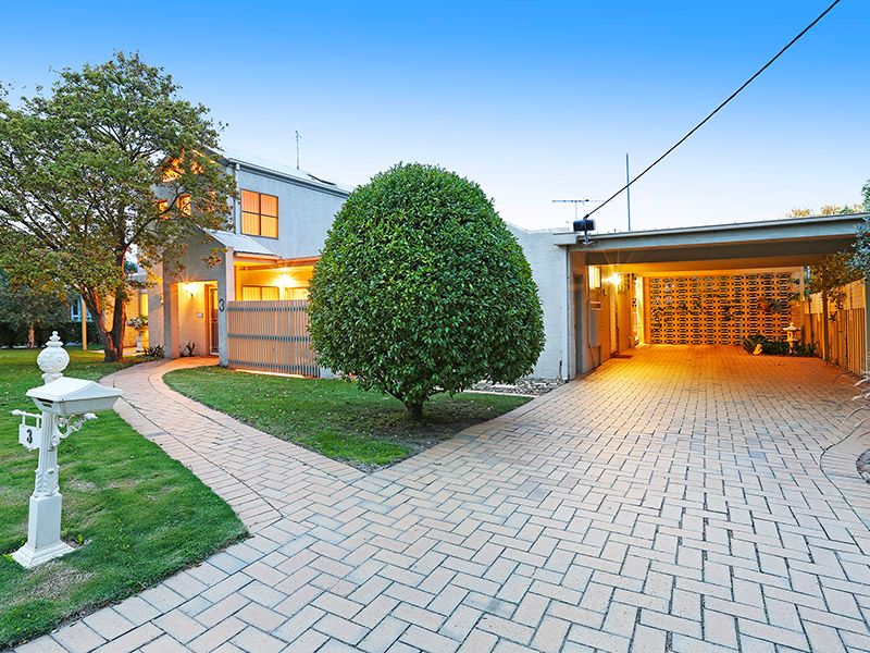 3 Torulosa Court, HIGHTON, VIC 3216
