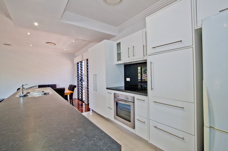 32 Muriel Avenue, MOOROOKA, QLD 4105