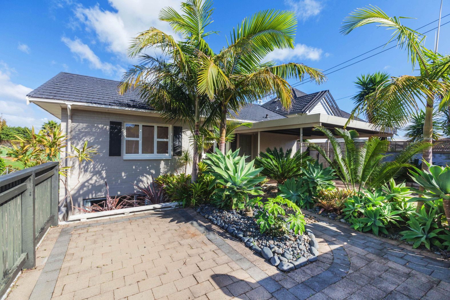 1/41 Clovelly Road, BUCKLANDS BEACH, Manukau City