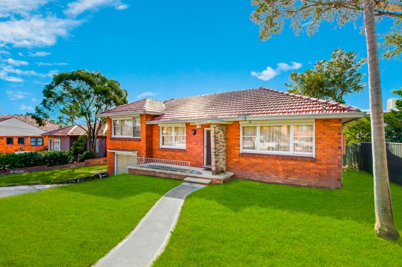 2 Gannet Street, GLADESVILLE NSW 2111