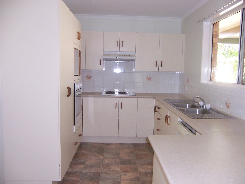 3 Gallagher Place, EMERALD, QLD 4720