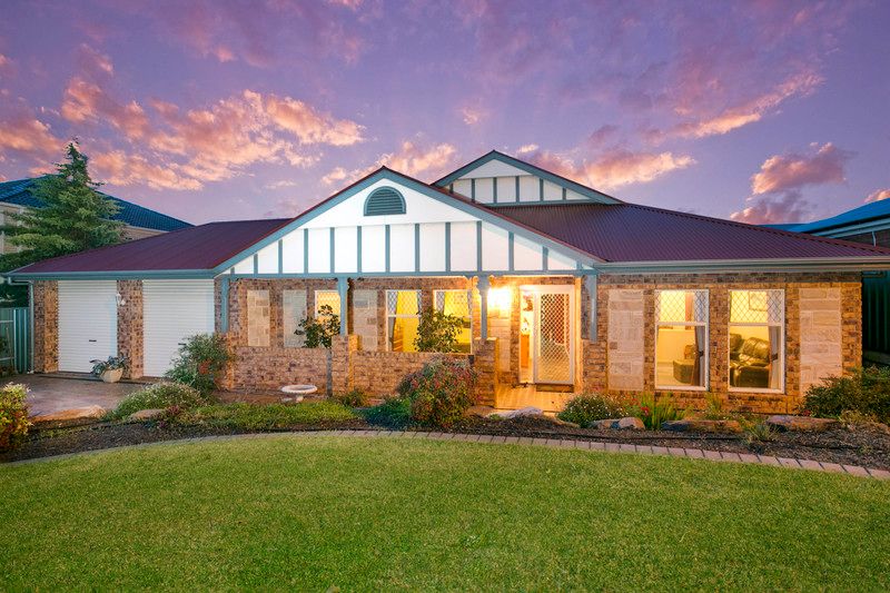 27 Harvey Avenue, Walkley Heights SA 5098