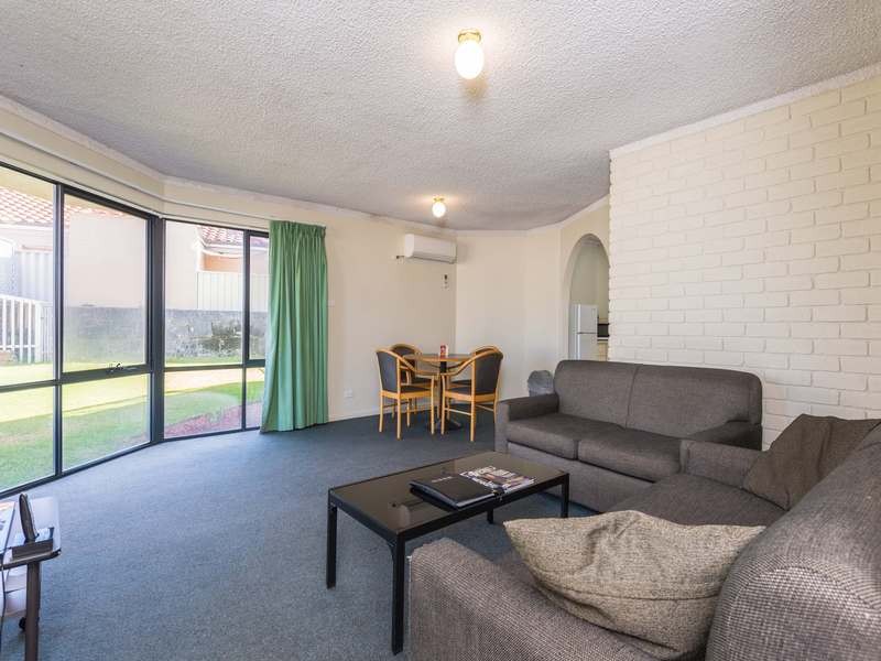 108/1 Padbury Circle, SORRENTO, WA 6020