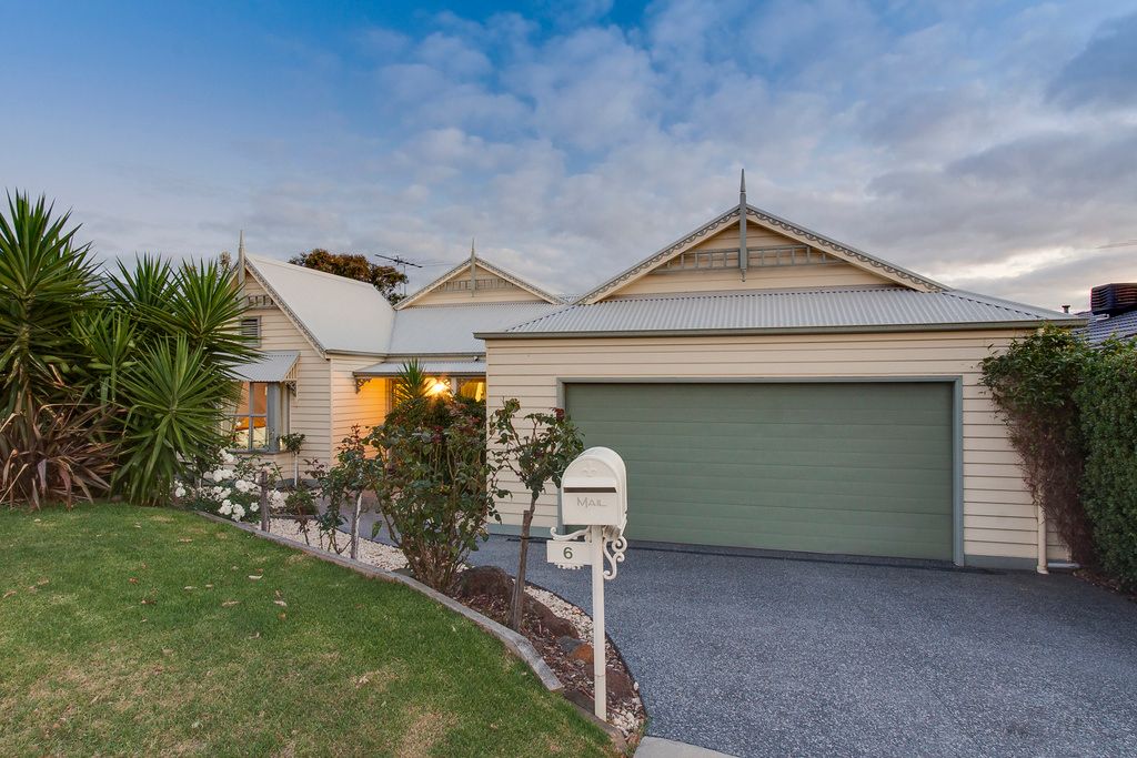 6 Brokenwood Court, LANGWARRIN, VIC 3910