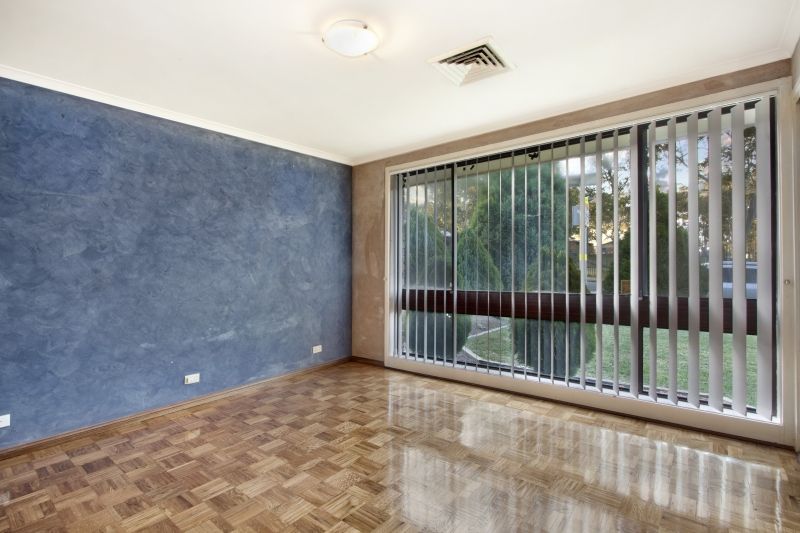77 Bossley Road, BOSSLEY PARK, NSW 2176